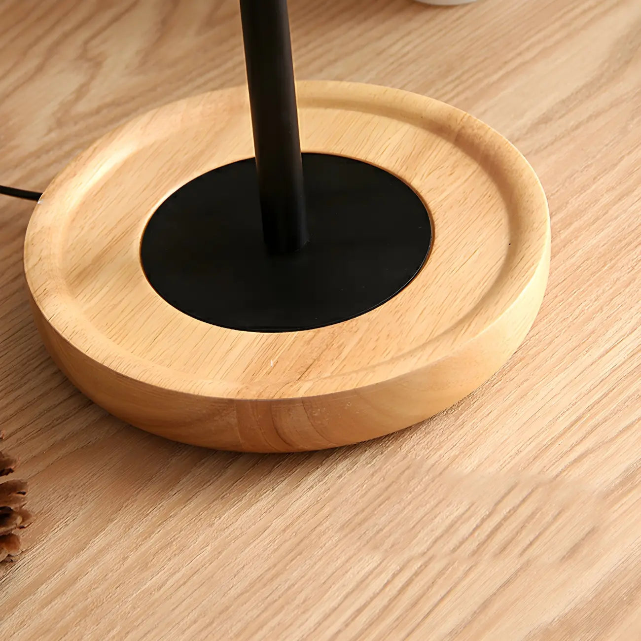 Modern Geometric Table Lamp Pull Chain Switch for Residential
