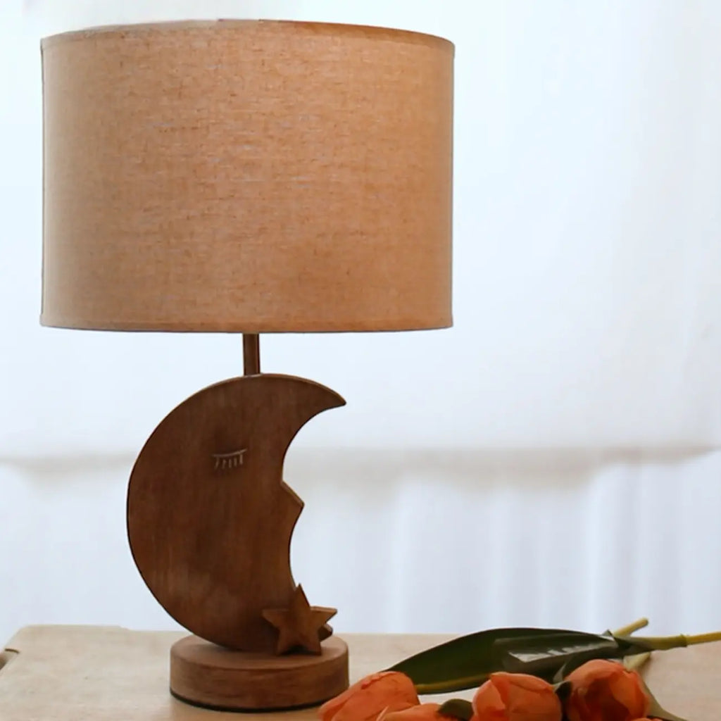 Nordic Animal Shape Wooden Table Lamp for Living Room