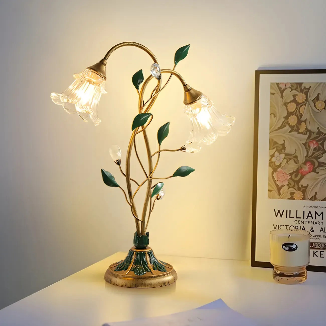 Elegant Glass Floral Shade Metal Table Lamp for Residential