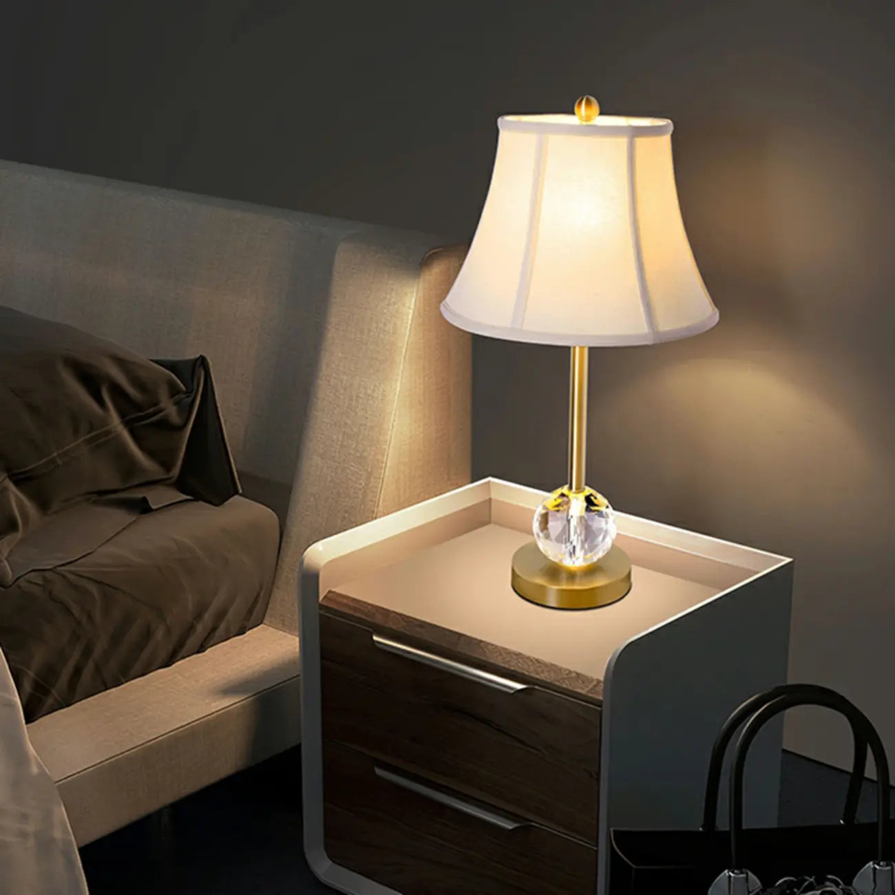 Classic White Geomatic Shade Golden Table Lamp for Bedroom