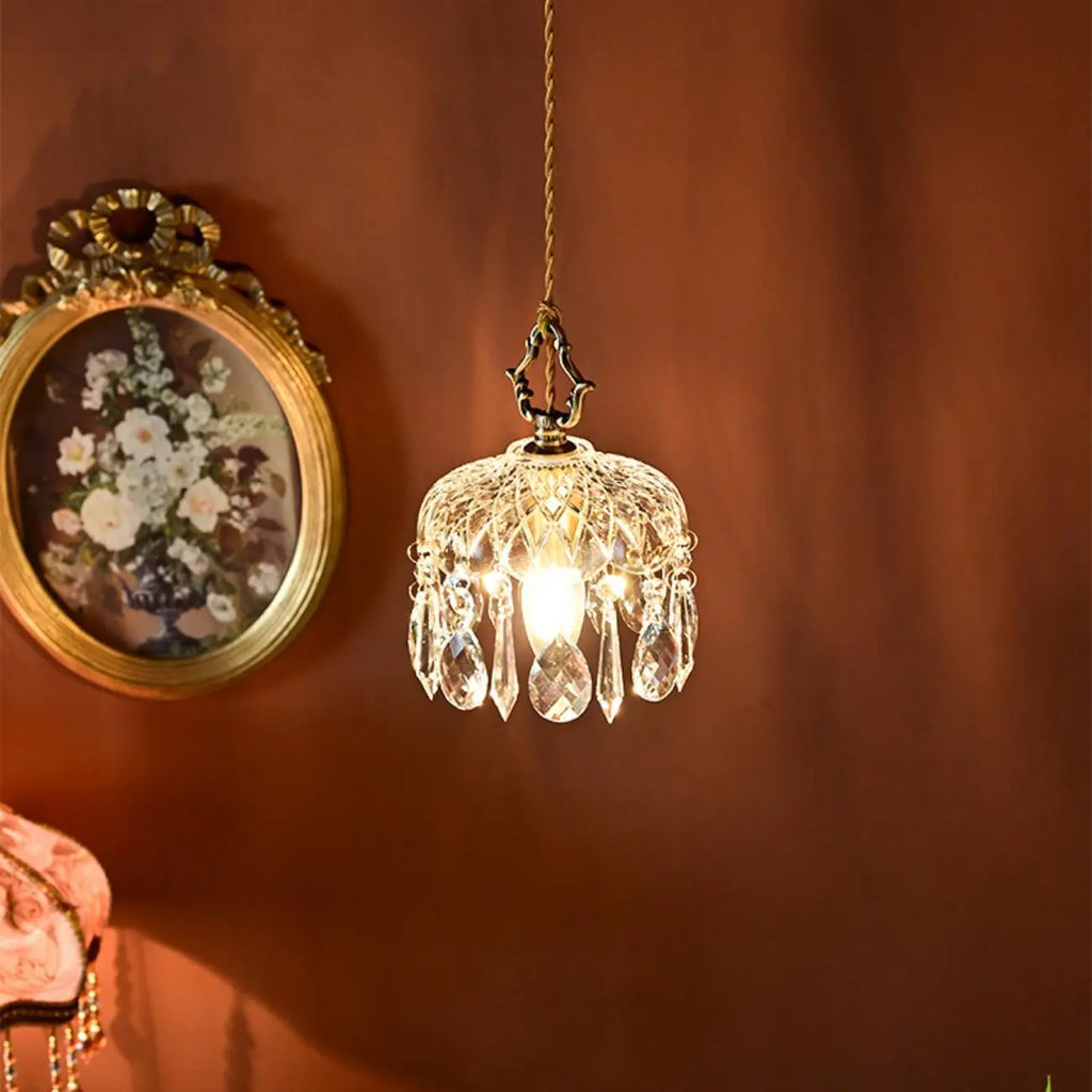 Elegant Clear Crystal Chandelier with Luxurious Accents for Living Room