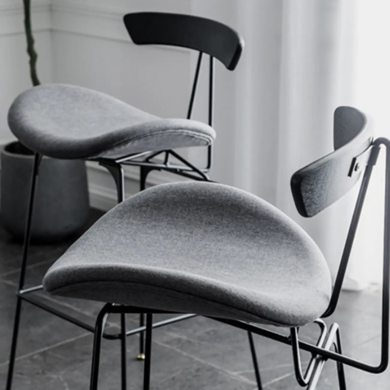 Modern Saddle Genuine Leather Low Back Bar Stool