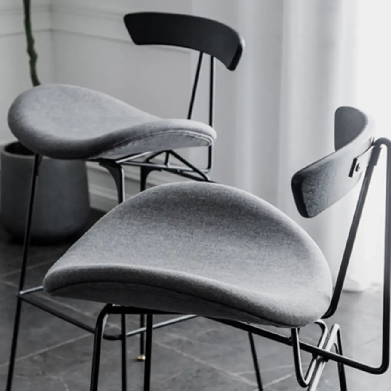 Modern Saddle Genuine Leather Low Back Bar Stool