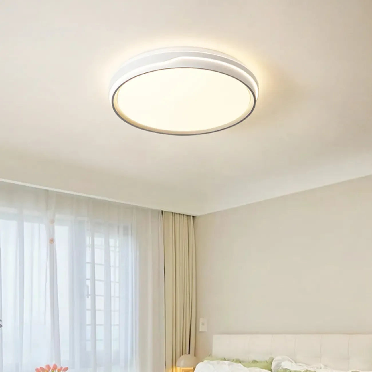 Dimmable LED Flush Ceiling Light for Living Room With Shade