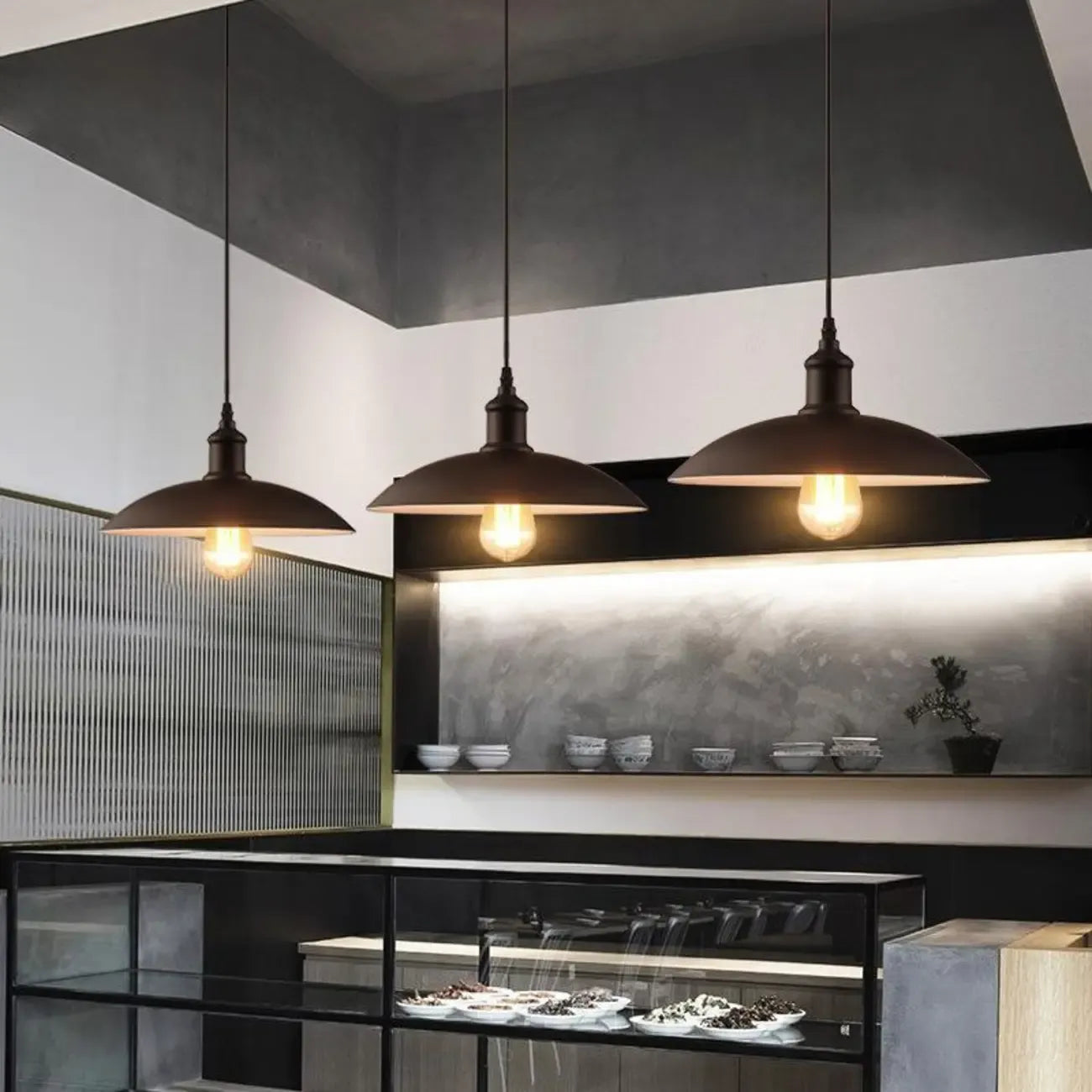 Industrial Adjustable Black Round Pendant light