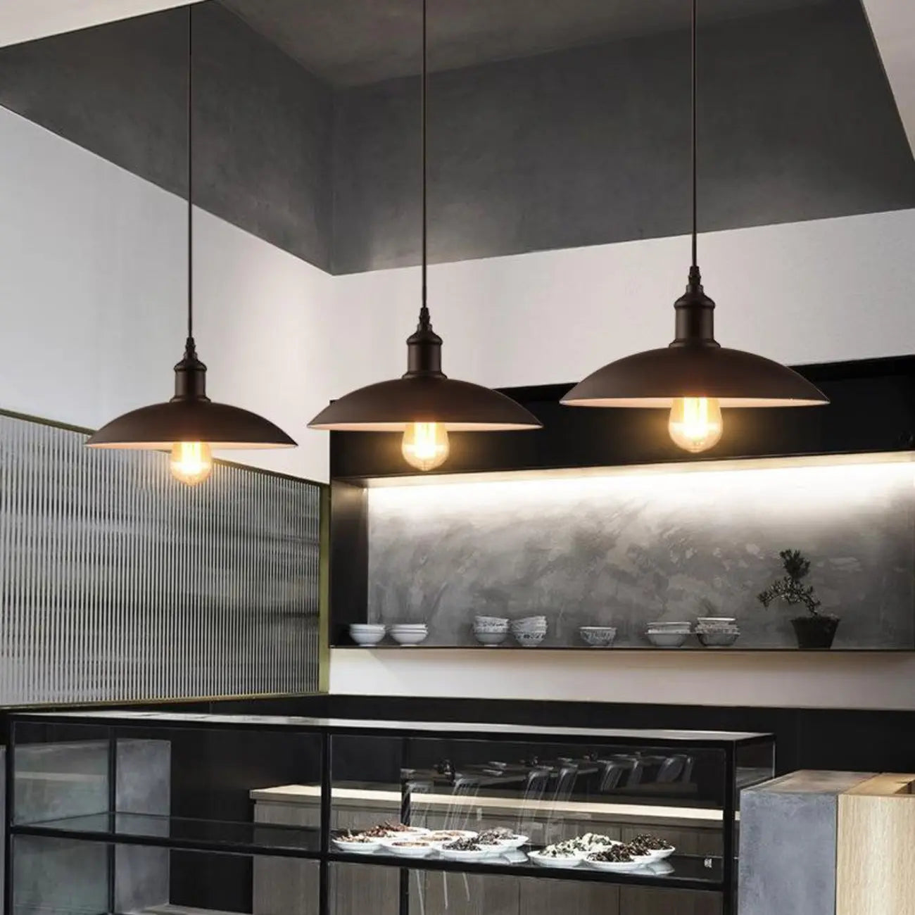 Industrial Adjustable Black Round Pendant light