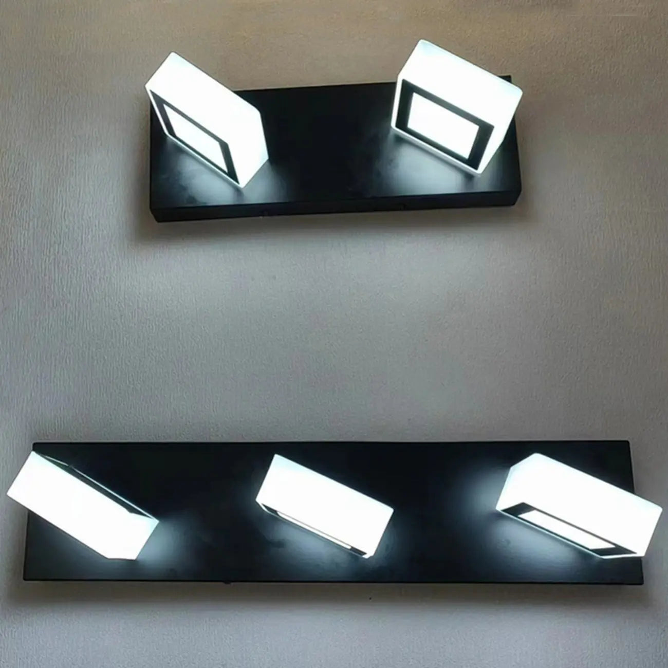 Creative Acrylic Cube 3 Head Wall Lamp for Bathroom Mirror