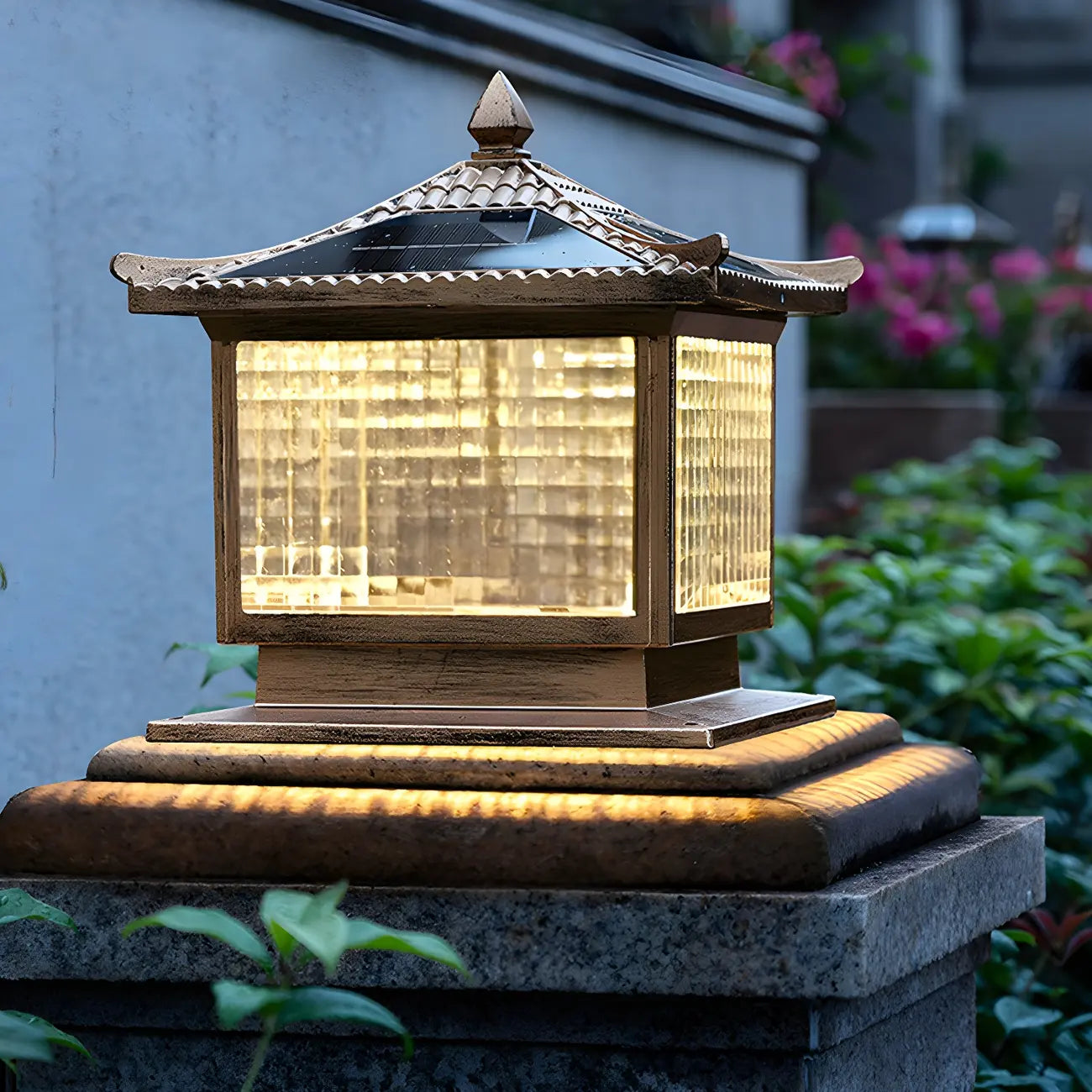 Vintage Lantern Bronze Table Lamp for Garden Decor