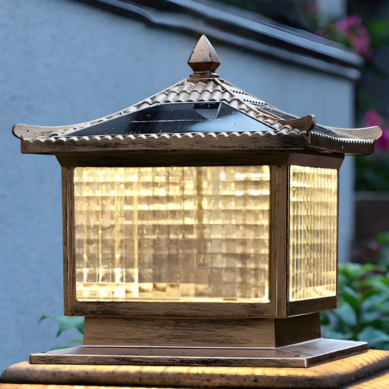 Vintage Lantern Bronze Table Lamp for Garden Decor