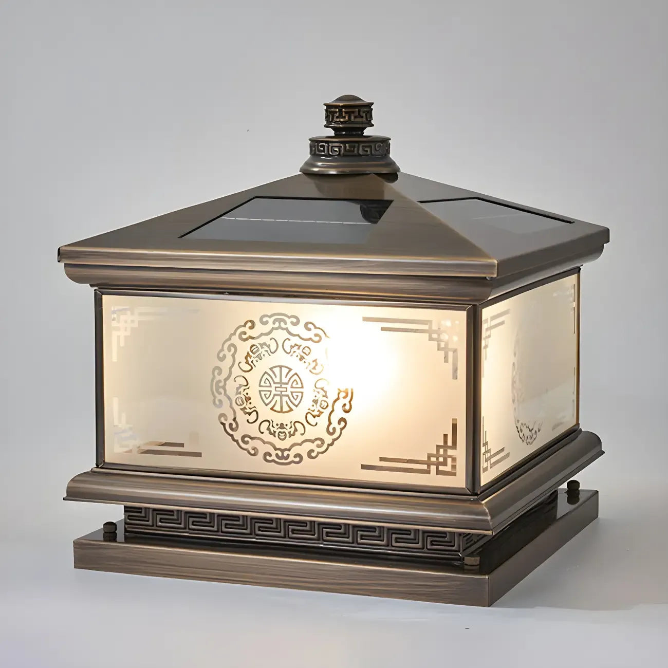 Vintage Artistic Lantern Bronze Table Lamp