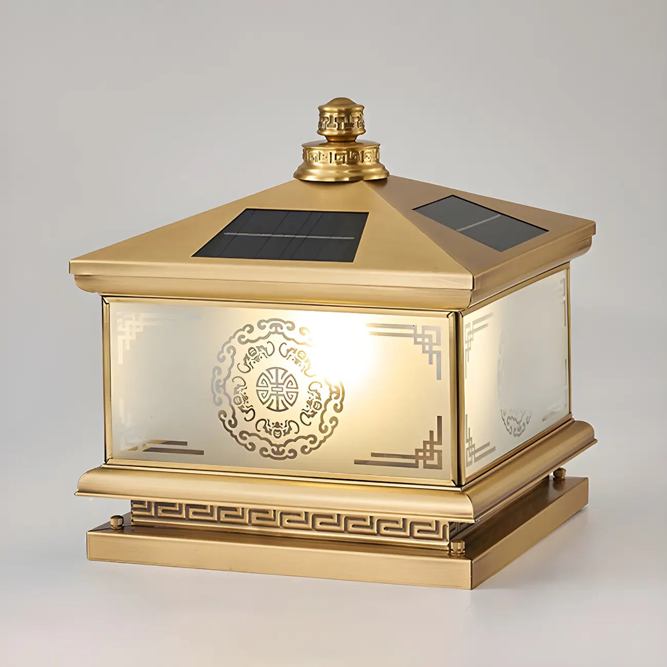 Vintage Artistic Lantern Bronze Table Lamp
