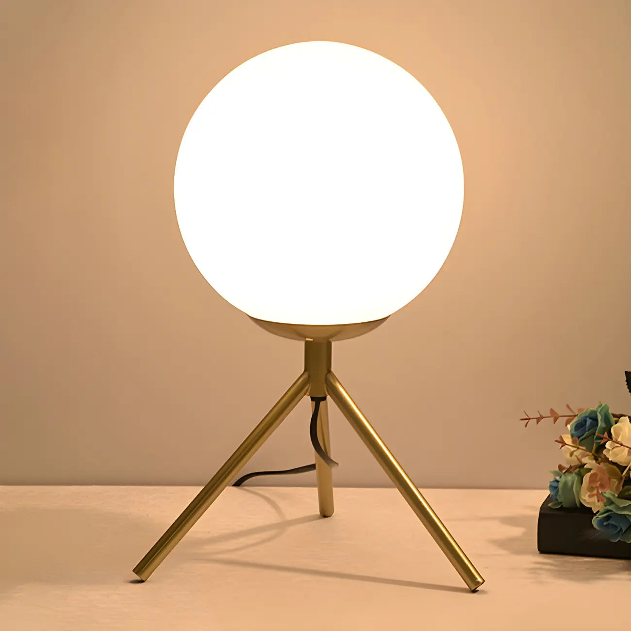 Minimalist Glass Globe Metal Night Table Lamp for Bedroom