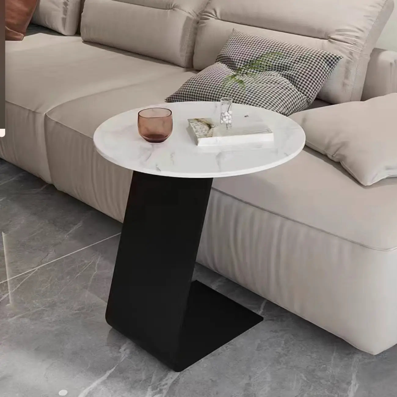 Black Metal Base Round C-Shaped Marble Side Table for Couch