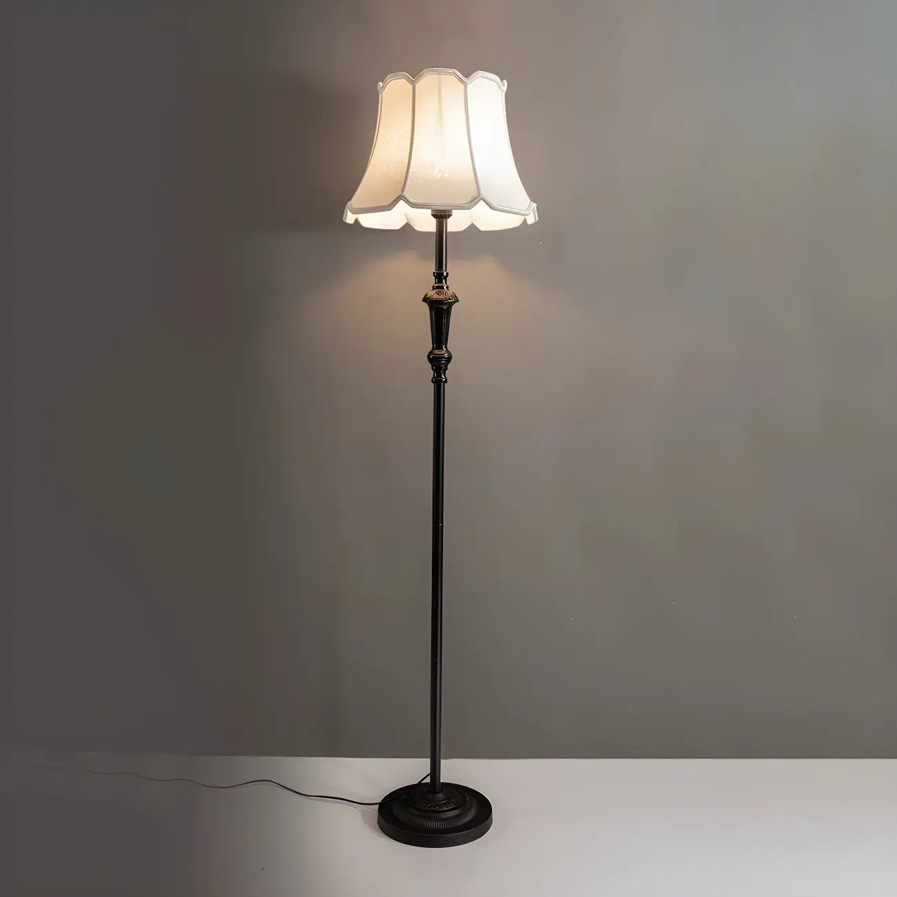 Elegant Traditional Floor Lamp with Geometric Fabric Shade for Living Room