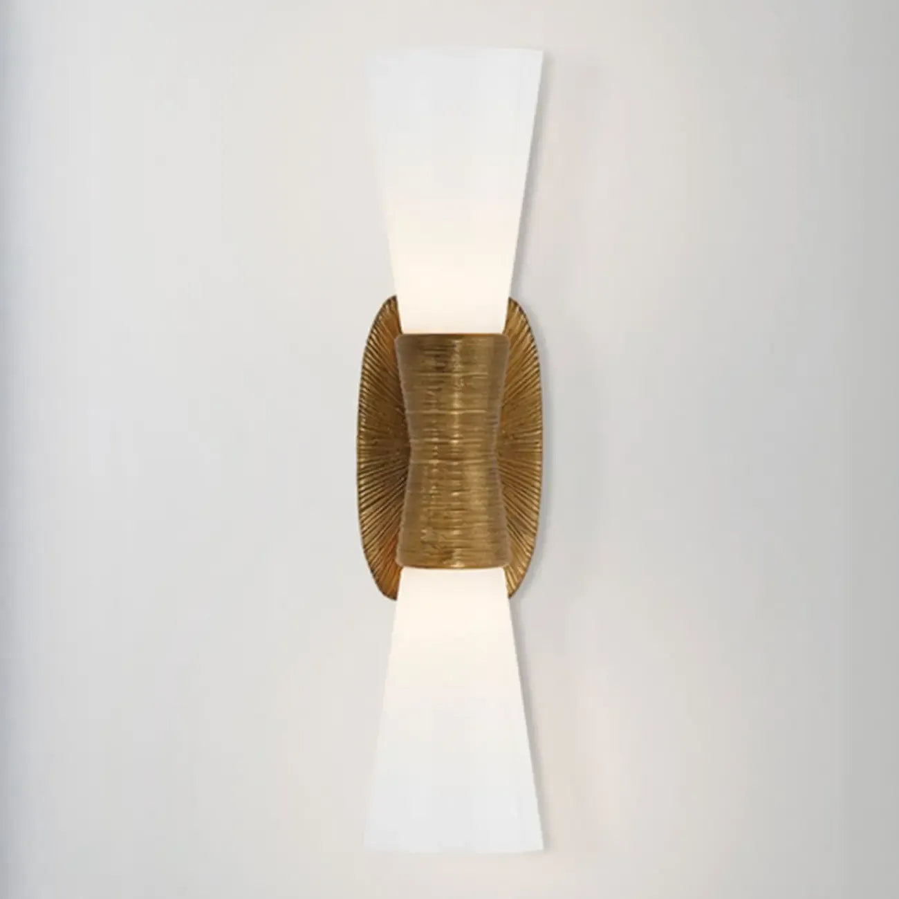 Elegant Glass Wall-Mounted Vanity Light for Bathroom Art Deco