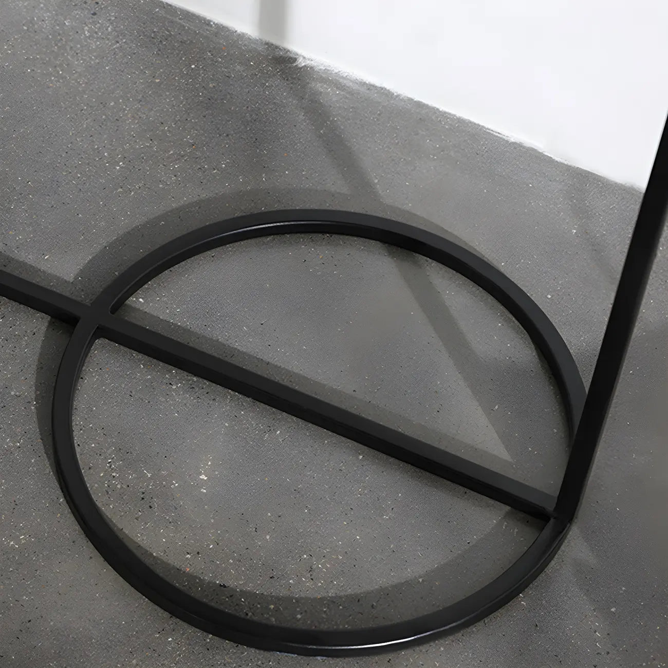 Minimalist Metal Round Bedside Table 2-Tier