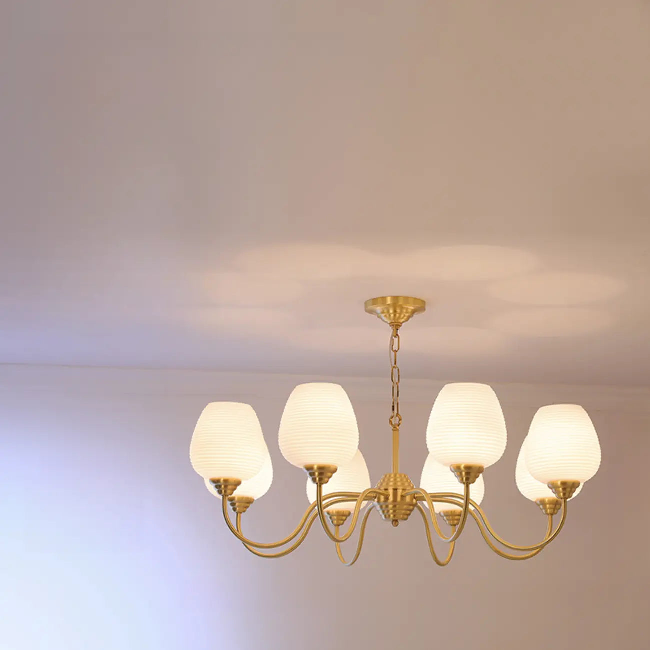 8-light Vintage Gold Brass Chandelier Adjustable Hanging Length