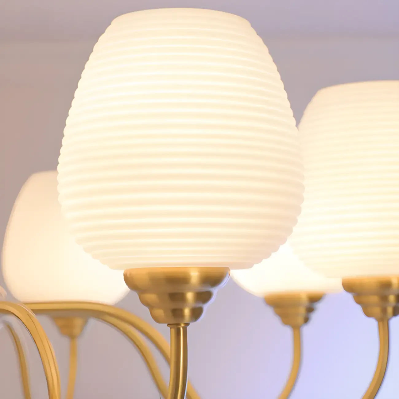 8-light Vintage Gold Brass Chandelier Adjustable Hanging Length