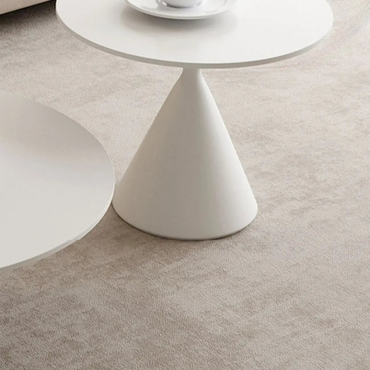 White Round Nesting Coffee Table with Modern Simple Style