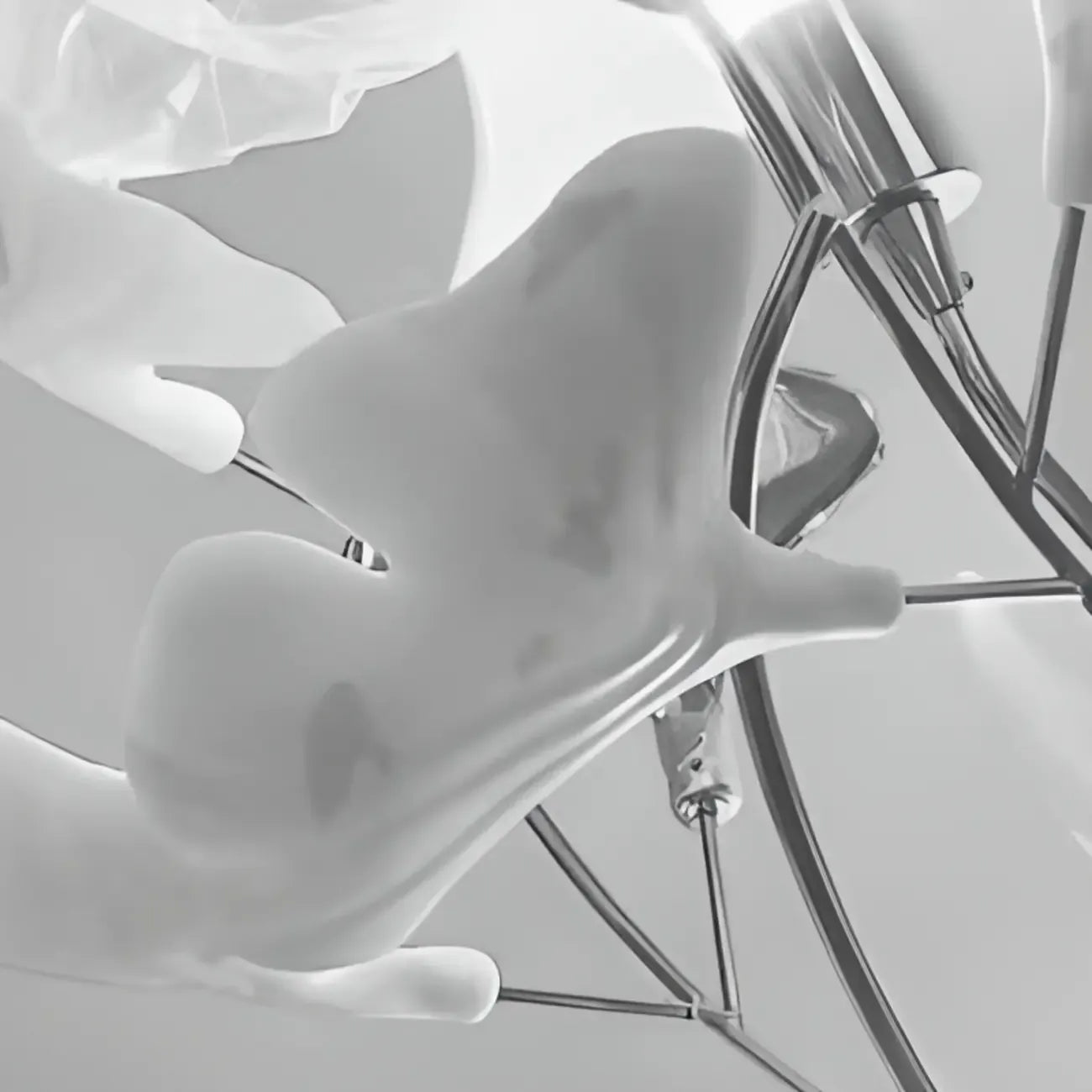 Luxury Adjustable Leaf  Chandelier for Open Spaces