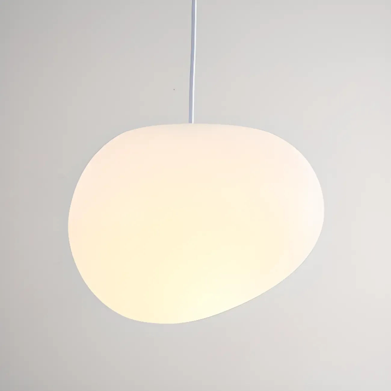 Designer Cream Resin Pebble Pendant Lamp for Dining Room