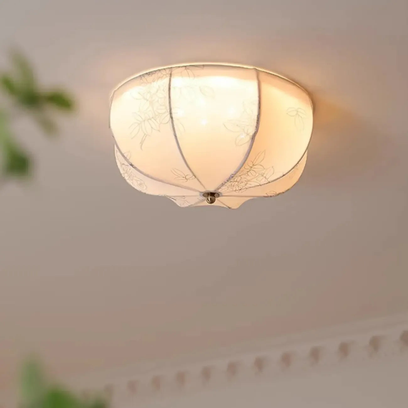 Elegant Drum-Shaped Fabric Ceiling Light for Home Interior