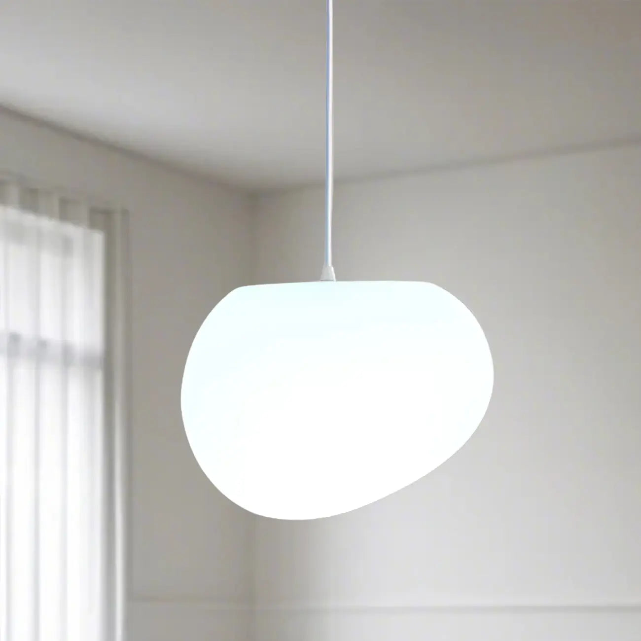 Designer Cream Resin Pebble Pendant Lamp for Dining Room