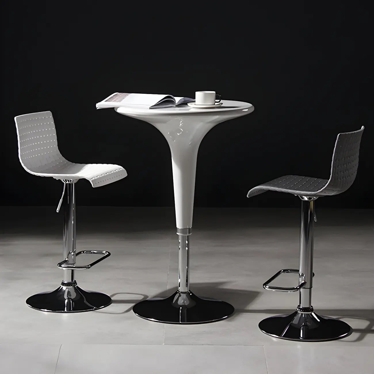 Modern Square Seat Plastic Rattan Adjustable Swivel Bar Stools