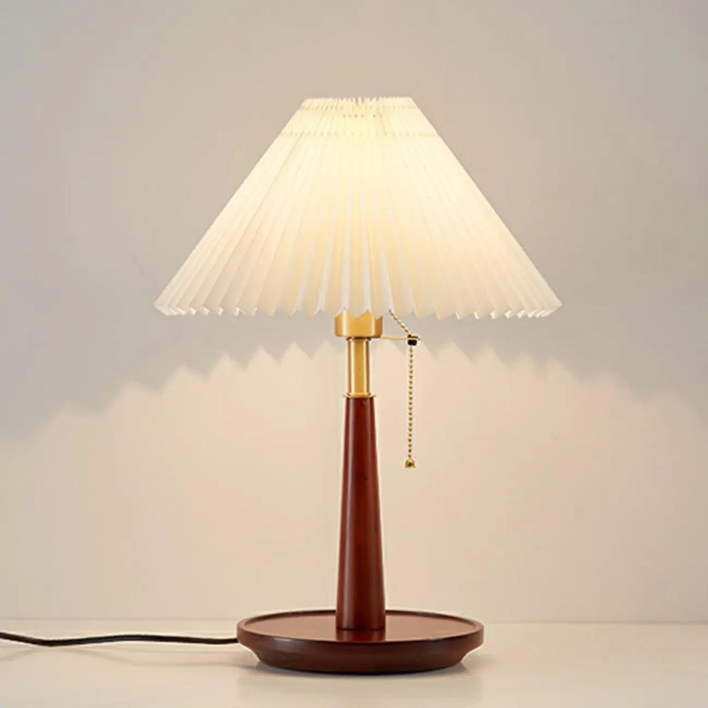 Elegant Metal Round Base Cone Fabric Shade Table Lamp
