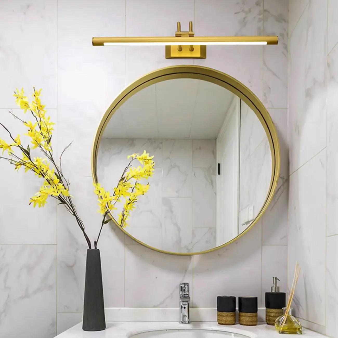 Classic Metal Tube Vanity Light with Integrated LED for Bathroom