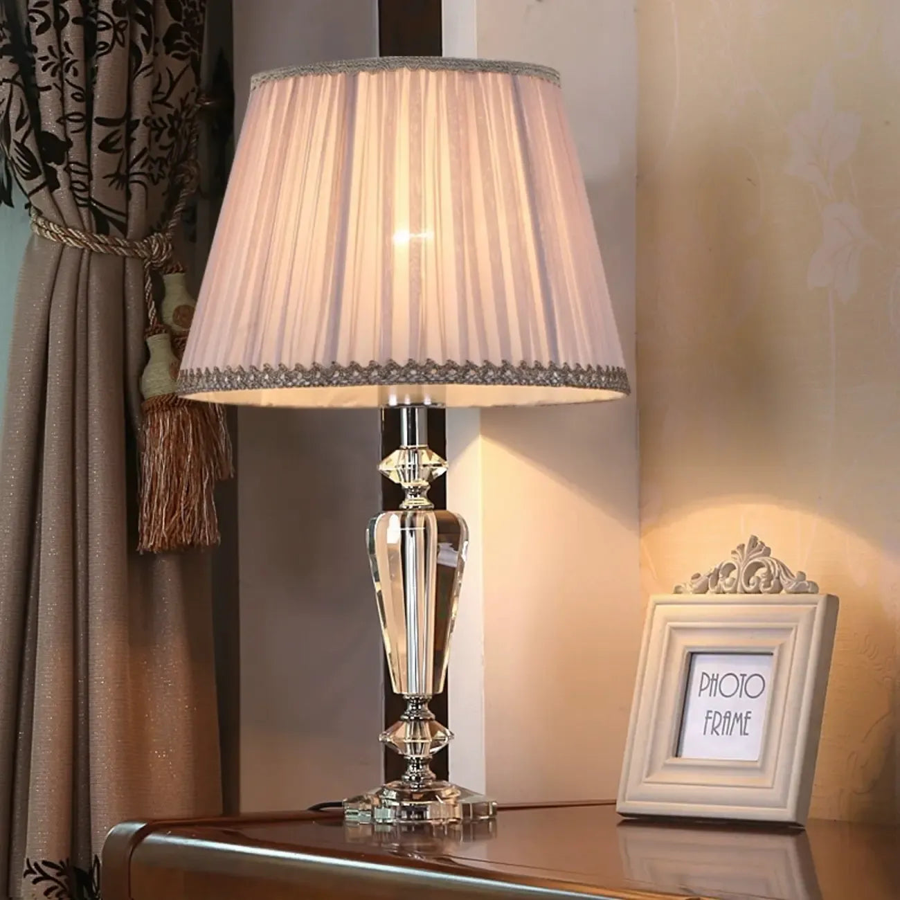 Geometric Multicolor Crystal Table Lamp for Bedside Lighting