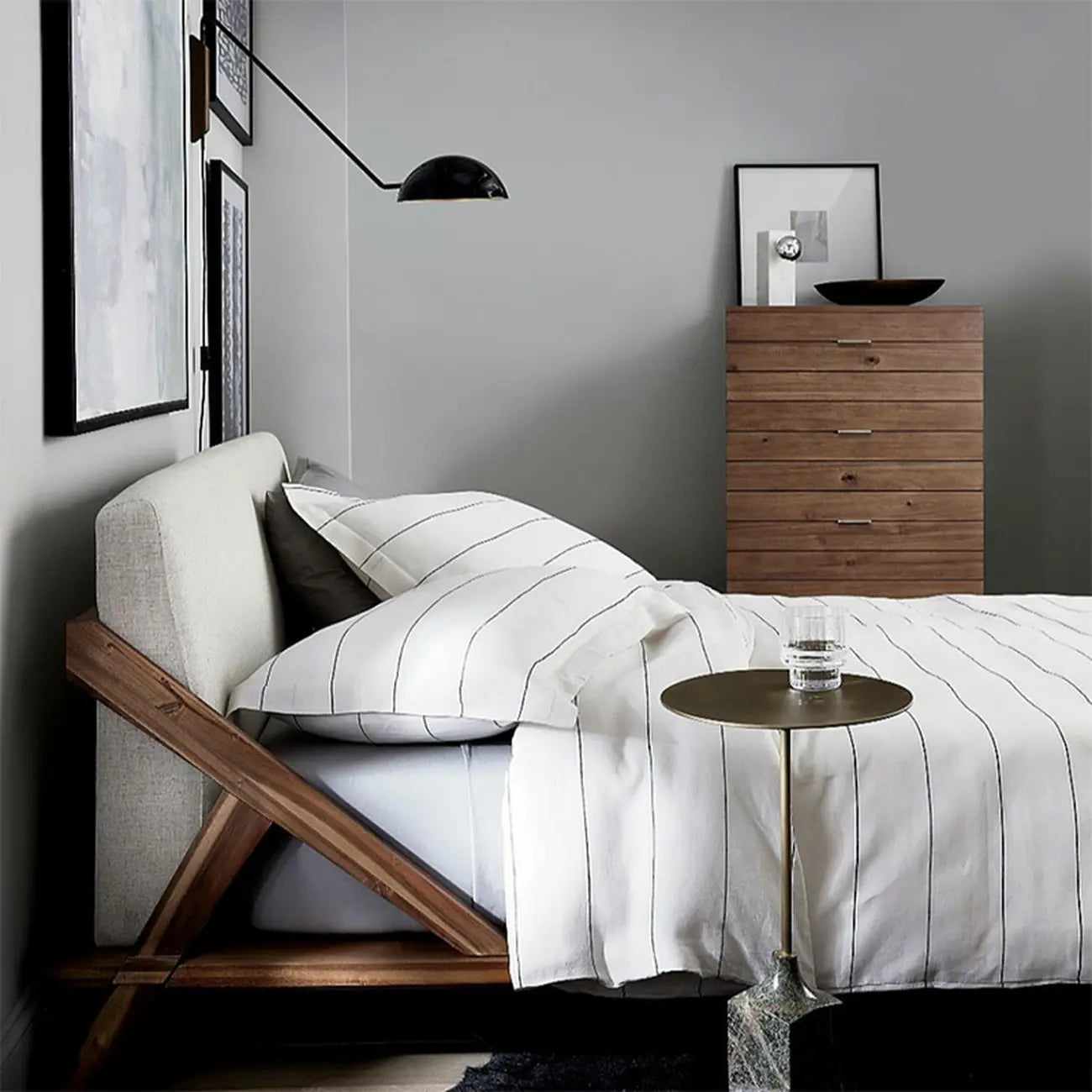 Modern Adjustable Iron Wall Mount Lamp with Dome Shade