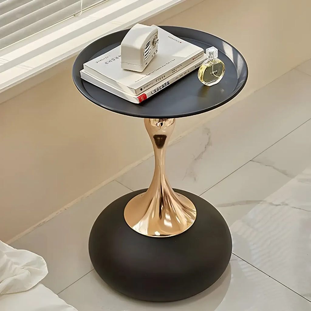 Luxurious Round Metal End Table with Tray for Living Room