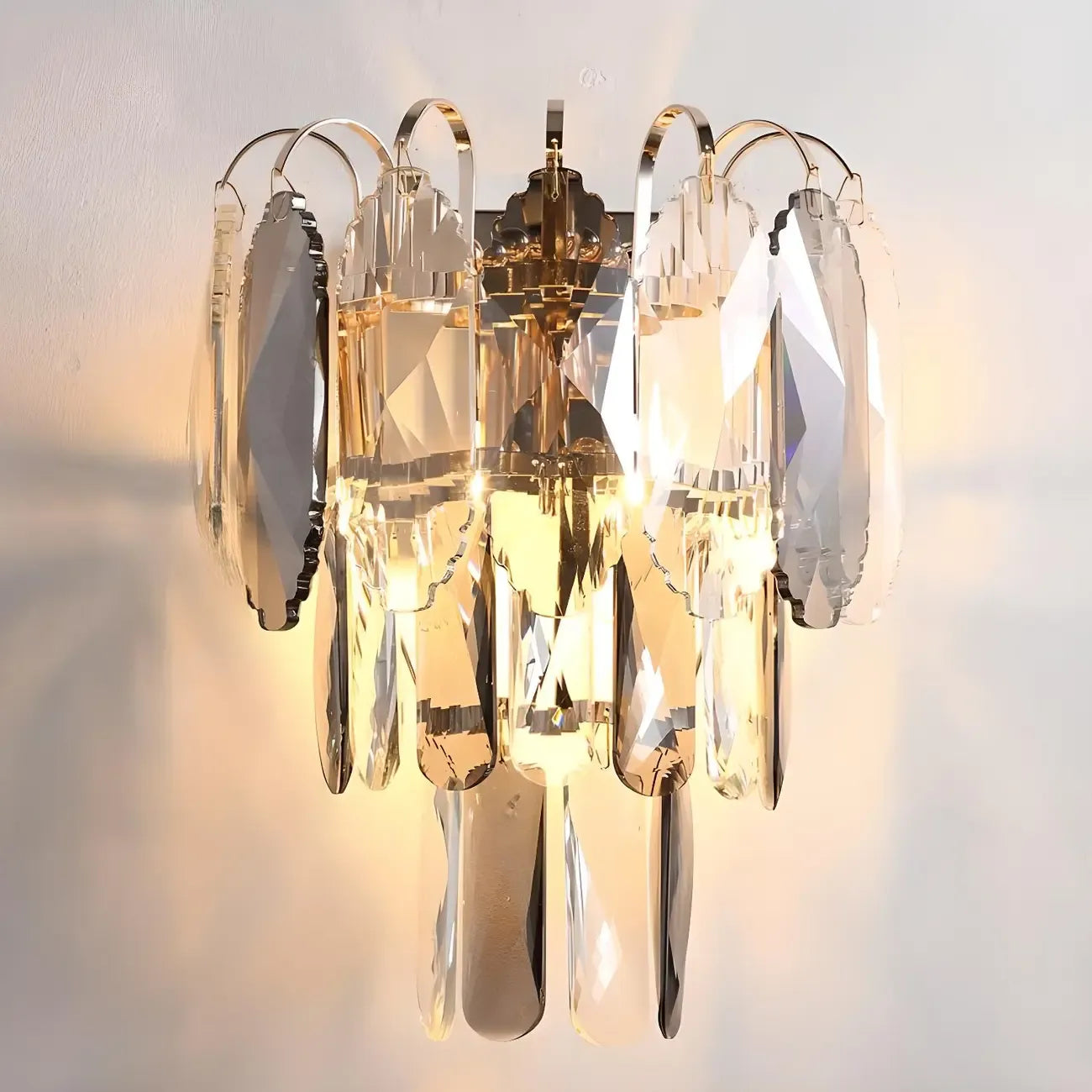 Artistic Wall Sconce with Brass Finish for Living Room Decor