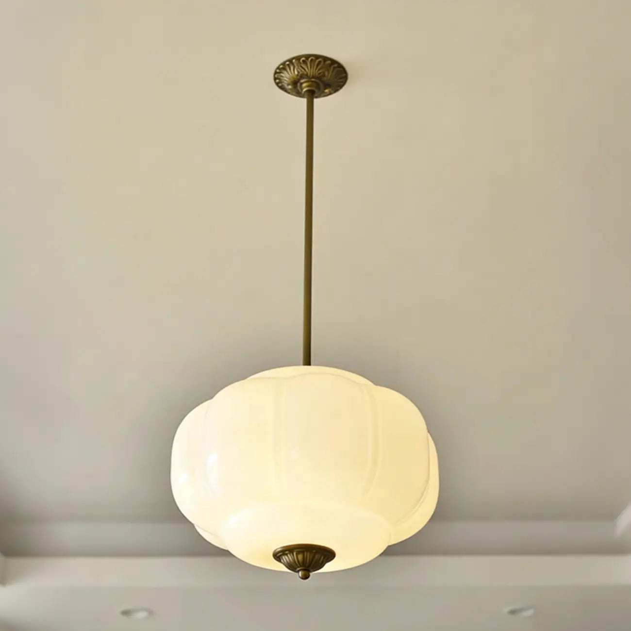 Elegant Glass Geometric Pendant Light Pumpkim Shaped