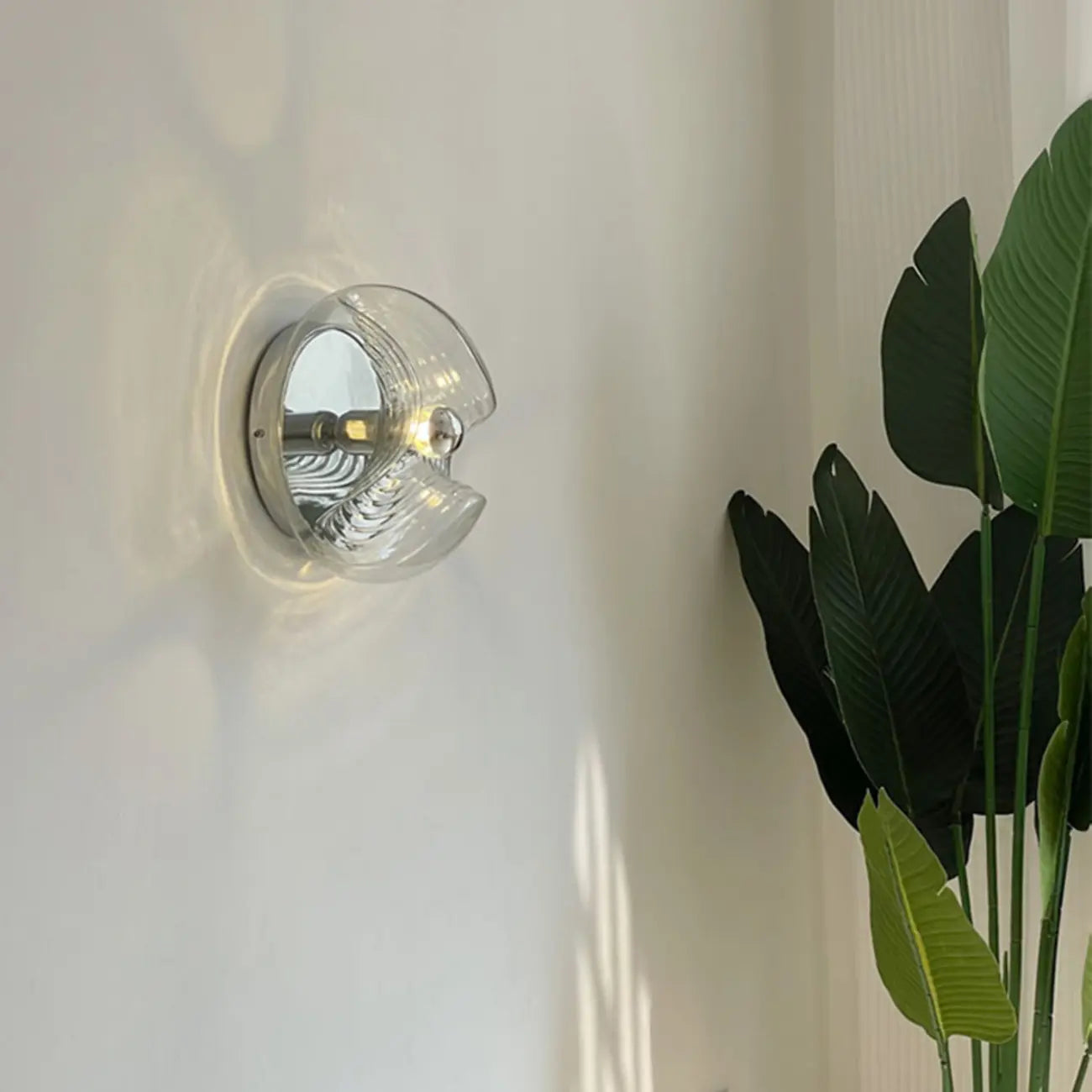 Contemporary Glass Clear Round Wall Sconce