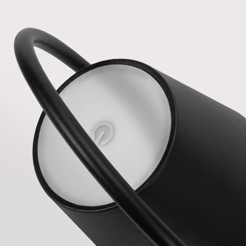 Black and White Metal Minimalist Wall Sconce