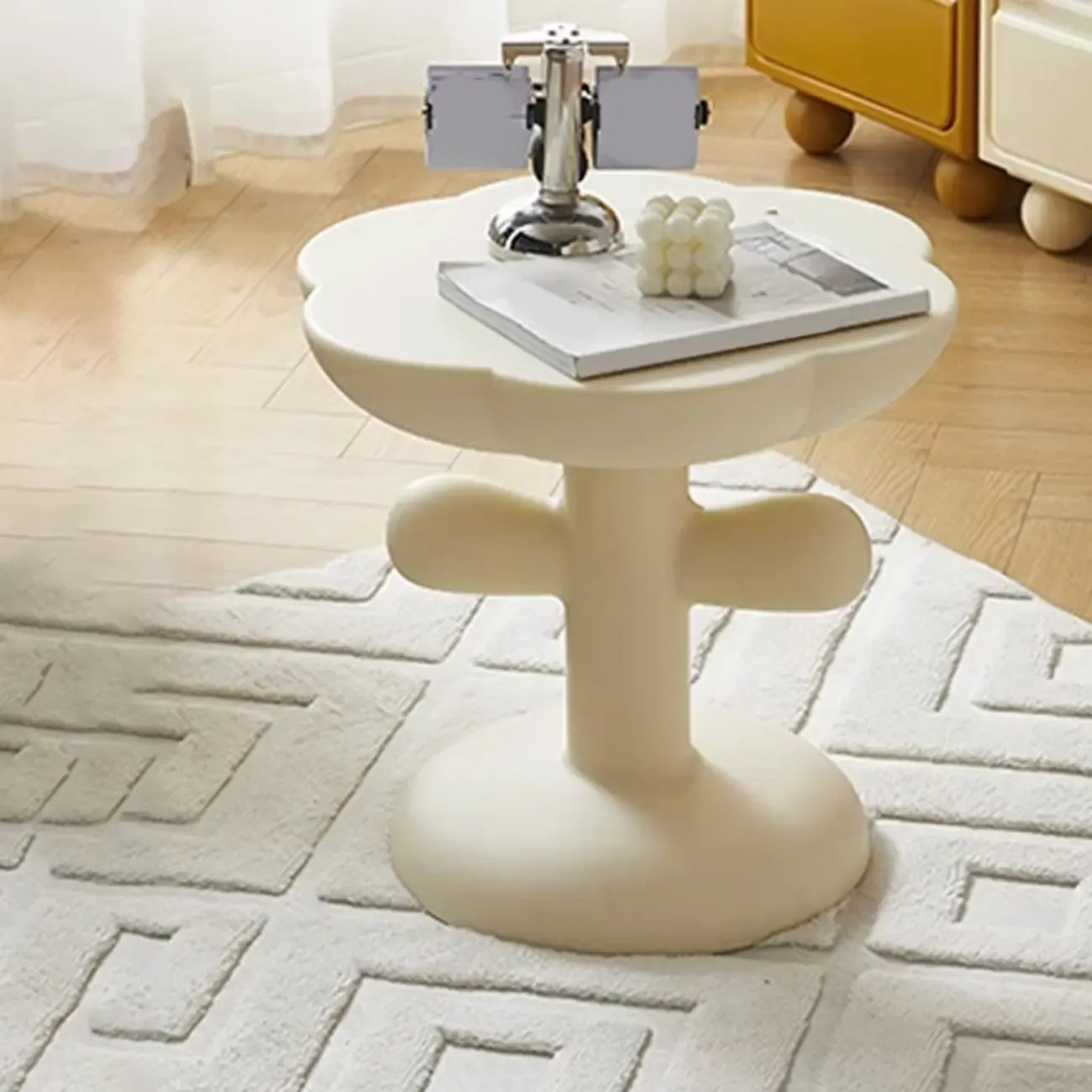 Minimalist Plastic Free Form End Table for Living Room