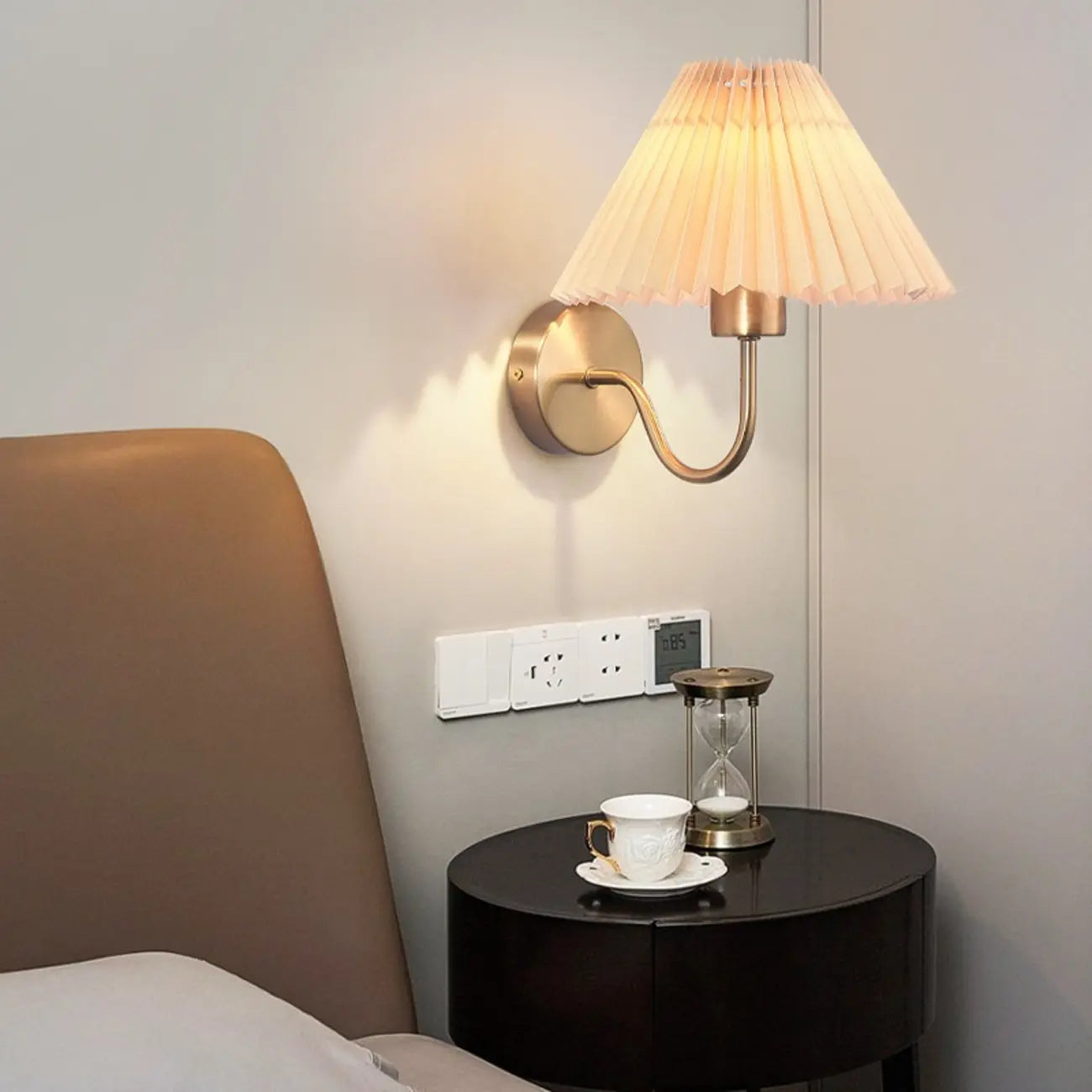 Classic Fabric Pleated Cone Shade Wall Sconce