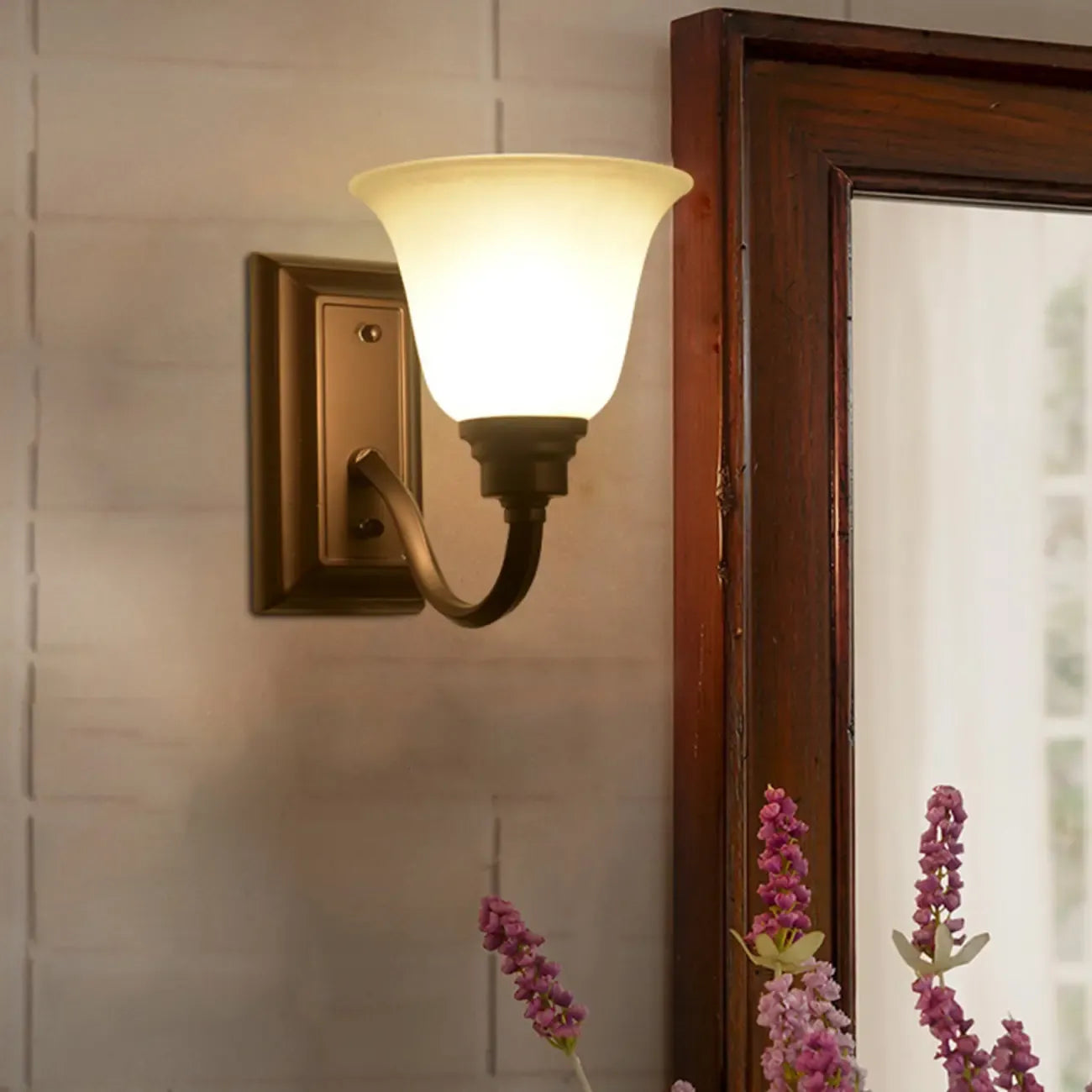 Classic Modern Bell Glass Wall Vanity Light for Bathroom
