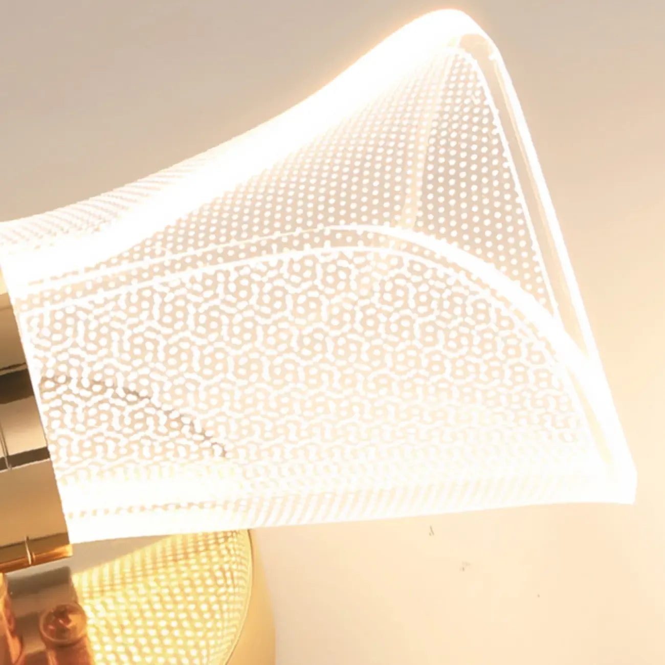 Artistic Gold Dimmable LED Wall Sconce for Bedroom Lighting