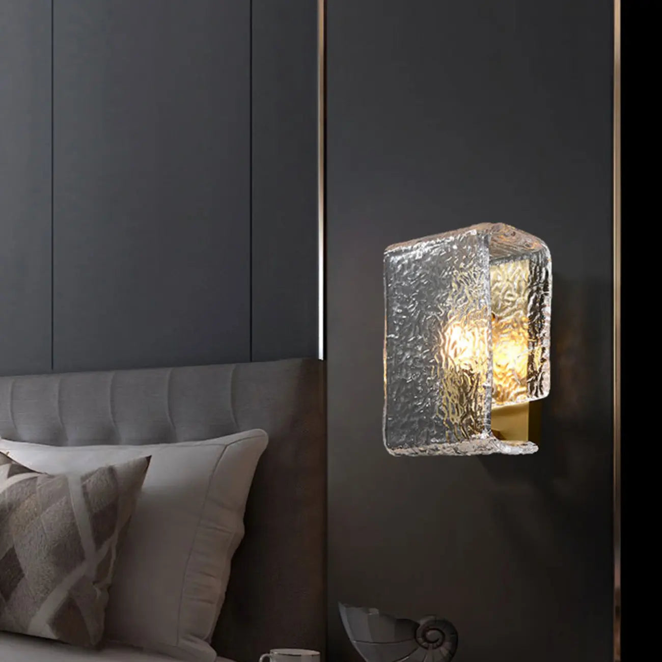 Contemporary Water Glass Wall Vanity Light for Bathroom