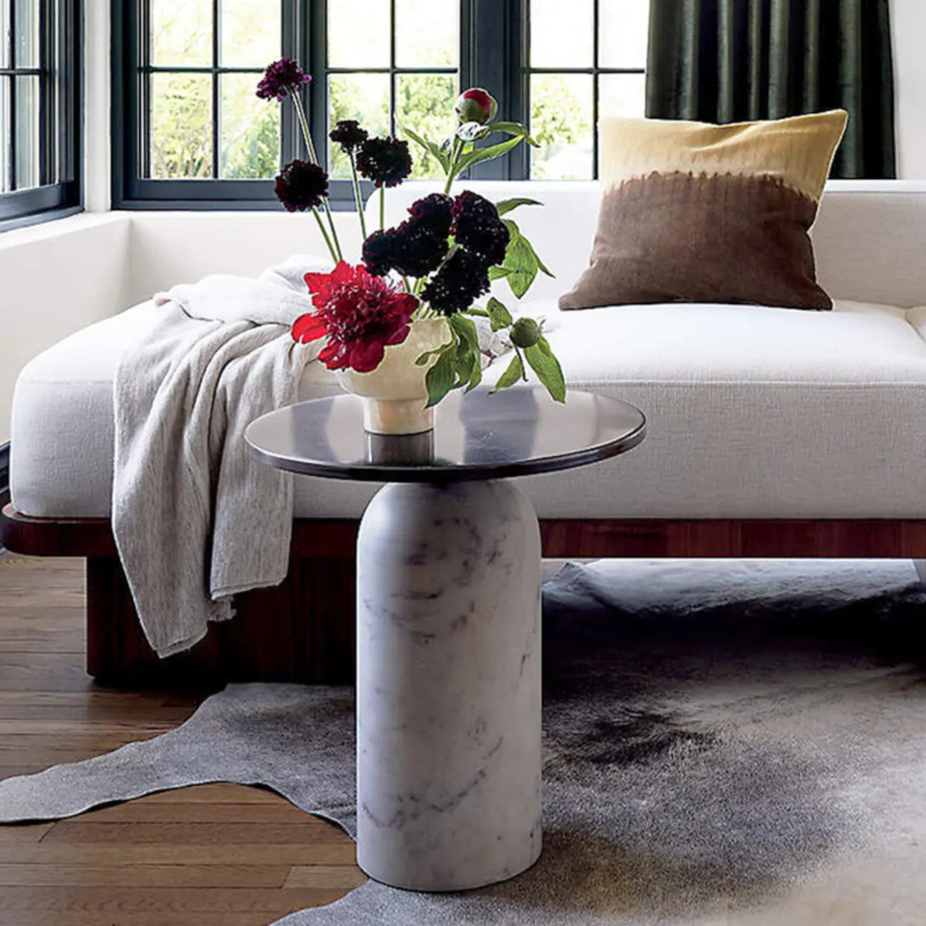 Round Marble Base End Table for Living Room