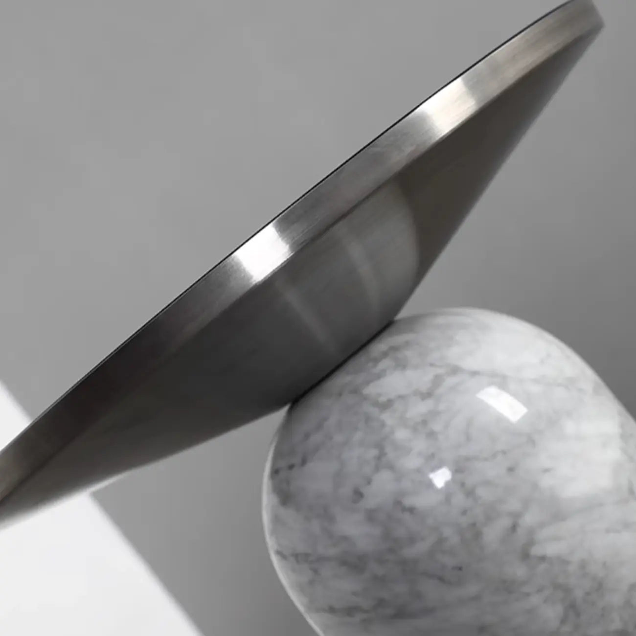 Round Marble Base End Table for Living Room