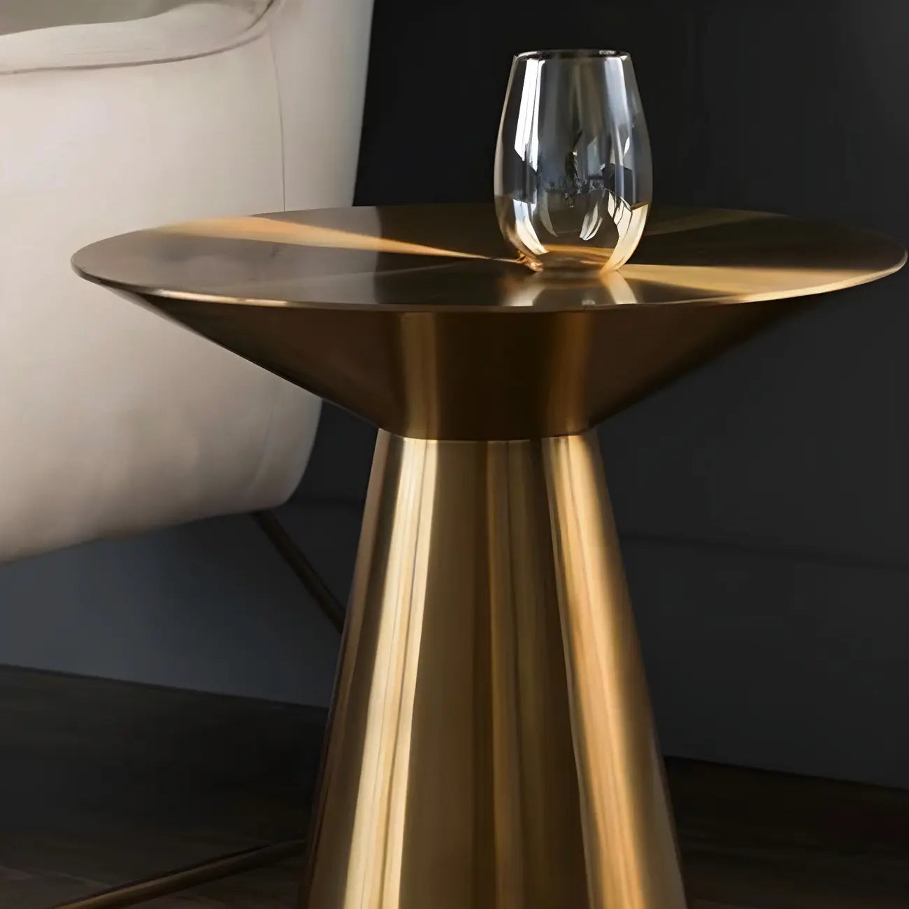 Traditional Golden Round Metal End Table for Living Room