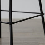 Modern Metal Elegant Comfort Bar Stool with Sleek Design