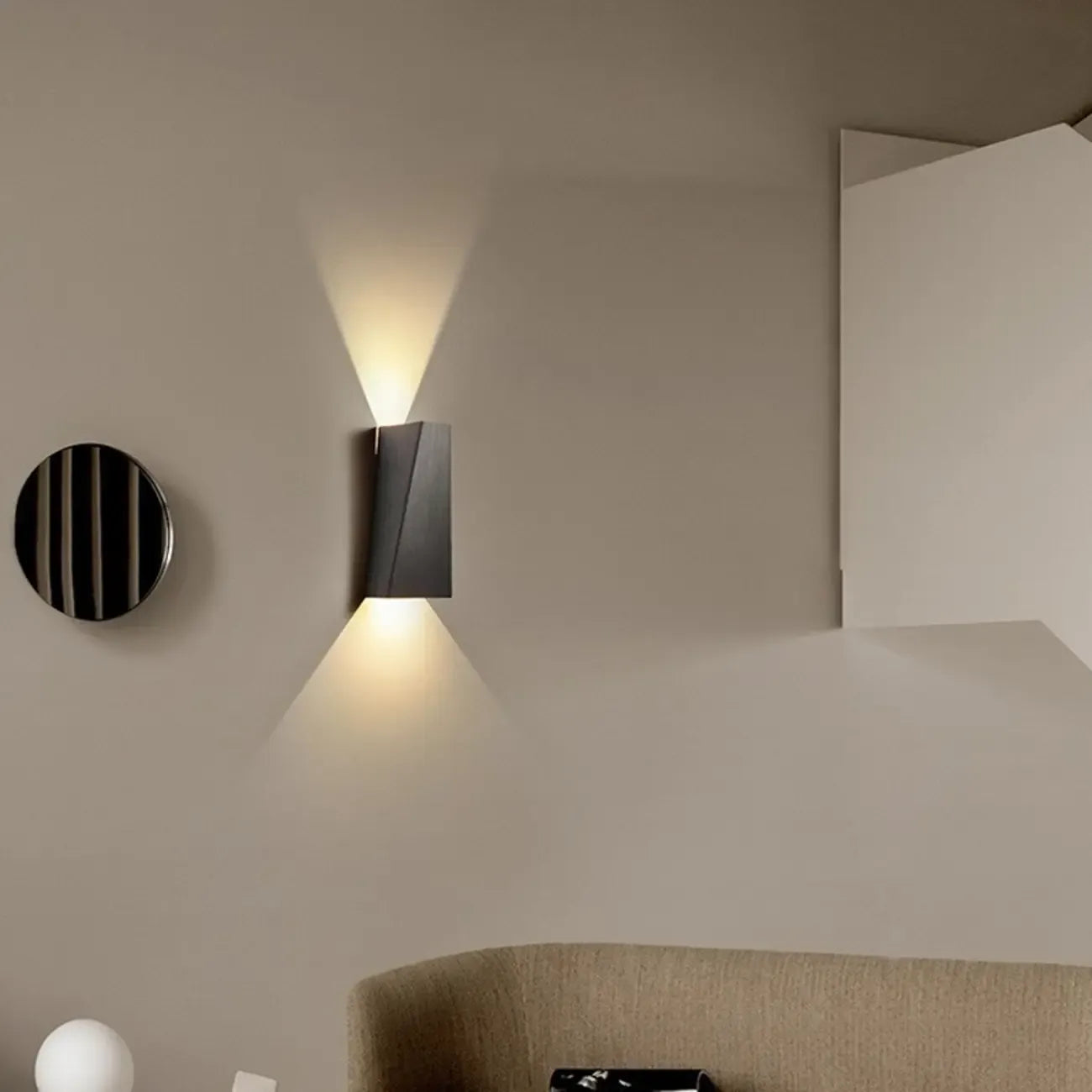 2 Lights Geometric Simple Wall Light Fixture Metal Shade