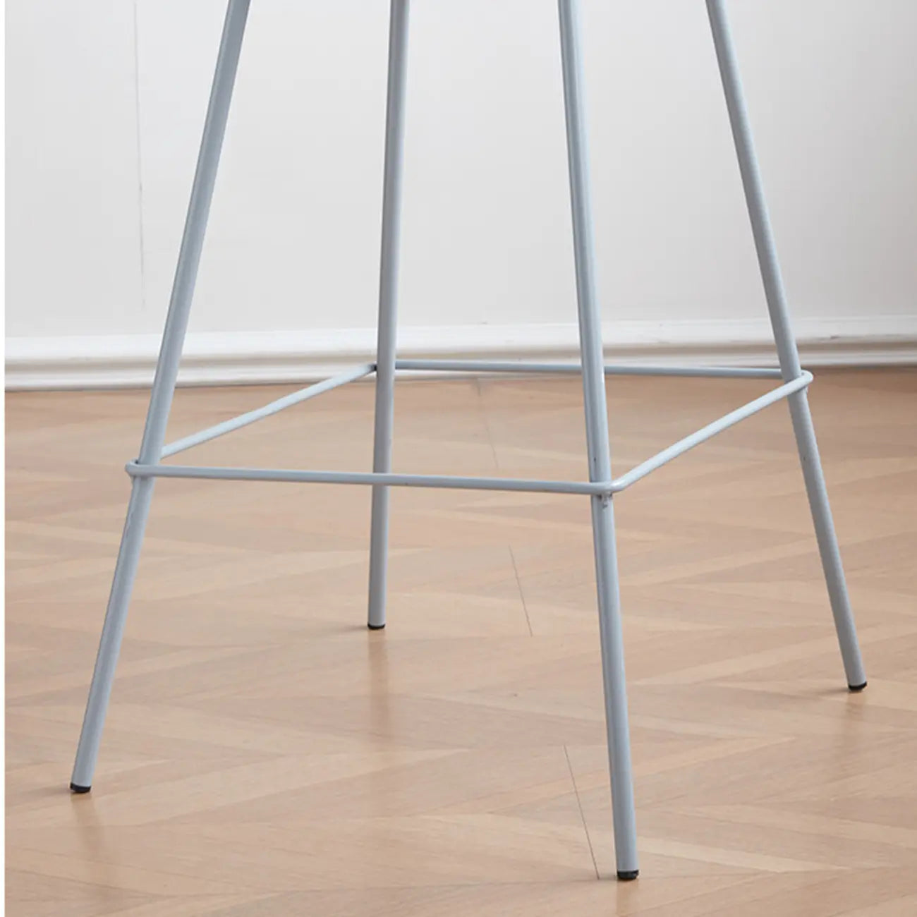 Modern Minimalist Metal Sleek Design Bar Stool
