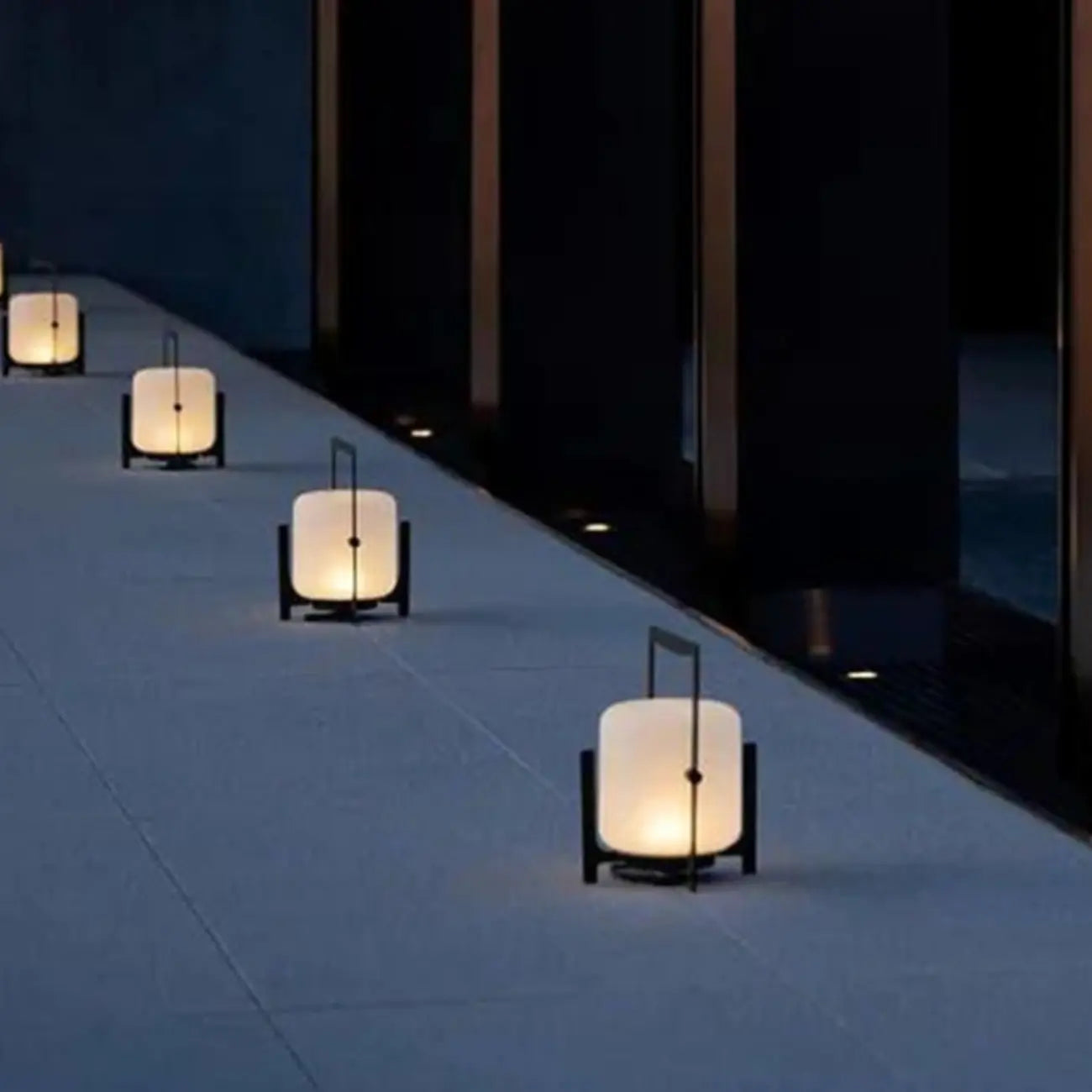 Portable Glass Lantern Outdoor Post Lights