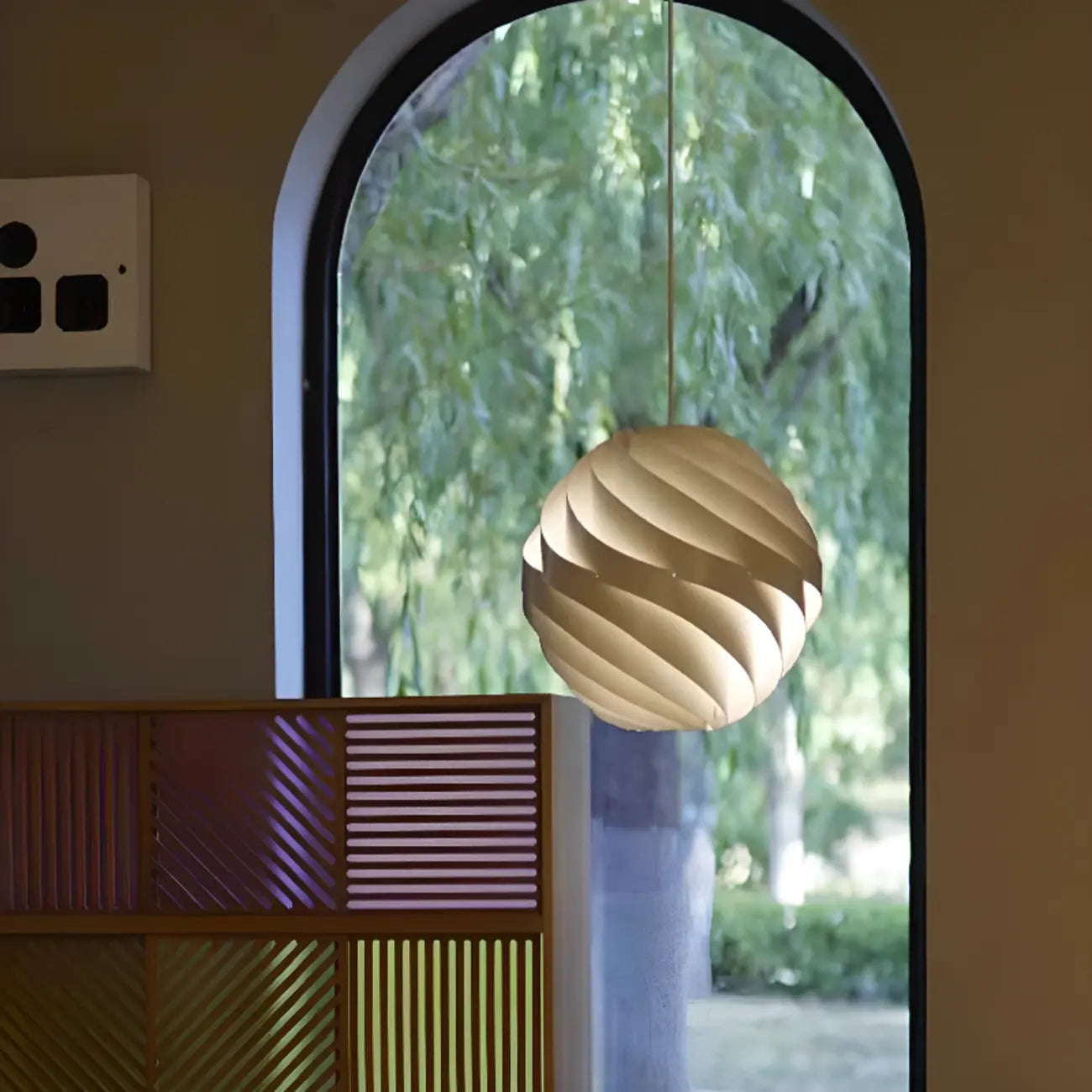 Art Aluminum Globe Pendant Light for Kitchen Island